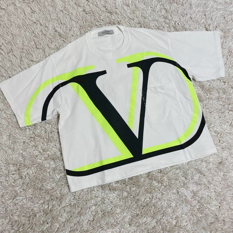 即決★ヴァレンティノ VALENTINO Vロゴプリント 半袖 Tシャツ カットソー 胸ポケット オーバーサイズ ホワイト XS 20SS 厚地コットン素材