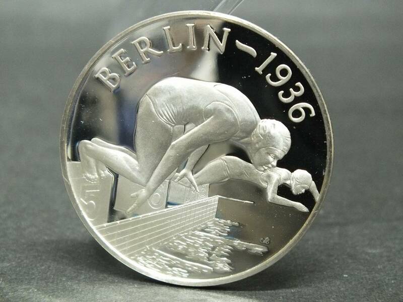 〇1936年 ドイツ ベルリンオリンピック 五輪 純銀製 記念メダル コイン 記章 水泳競技　レア 限定品 