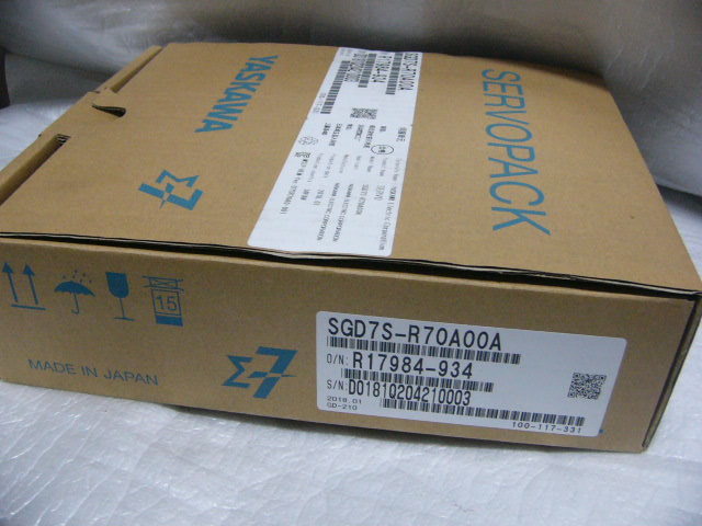 ★未使用★ YASKAWA/安川 サーボパック SGD7S-R70A00A