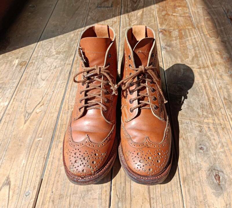 送料無料♪赤タグ♪イングランド製トリッカーズ Tricker's カントリーブーツ 革靴 約23㎝ ウイングチップ vintage USED古着 