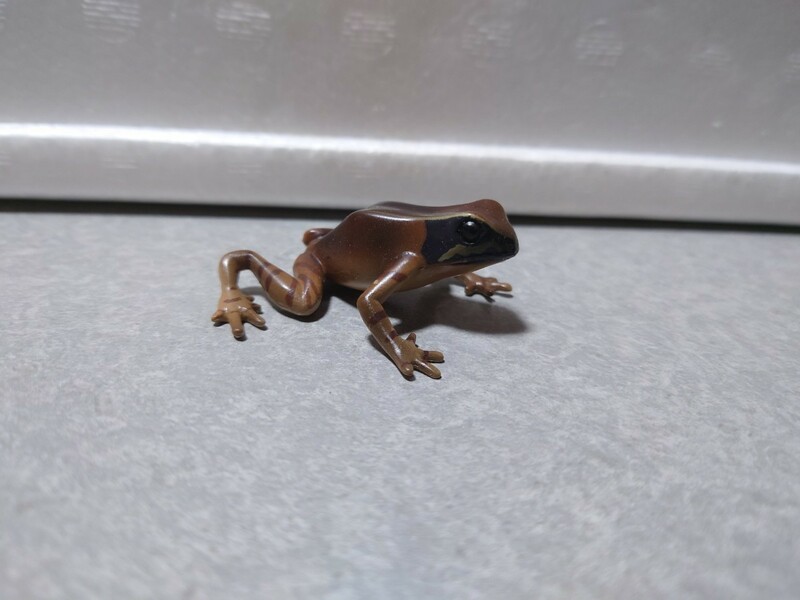 JAPANESE BROWN FROG フィギュア 2002年製造 カエル 蛙