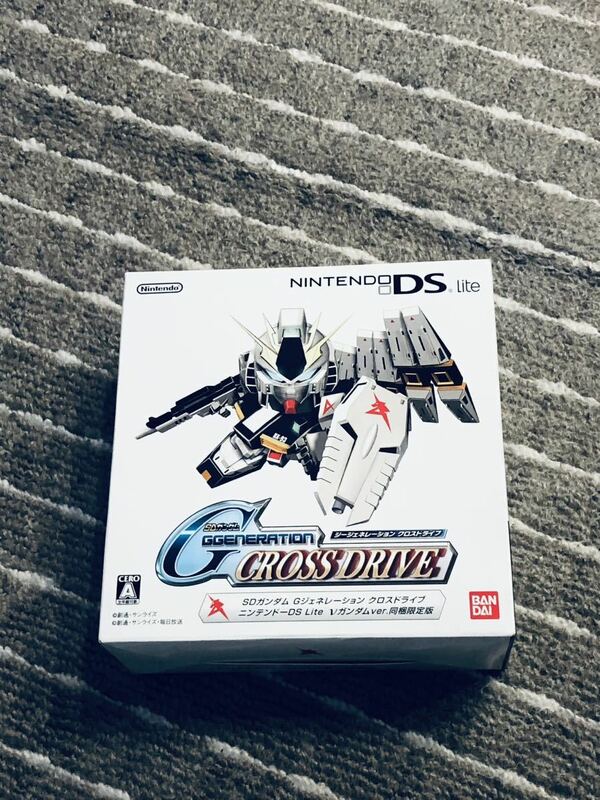 ニンテンドーDS lite SDガンダム Gジェネレーション クロスドライブ νガンダムver. 限定版 新品 保管品 送料無料