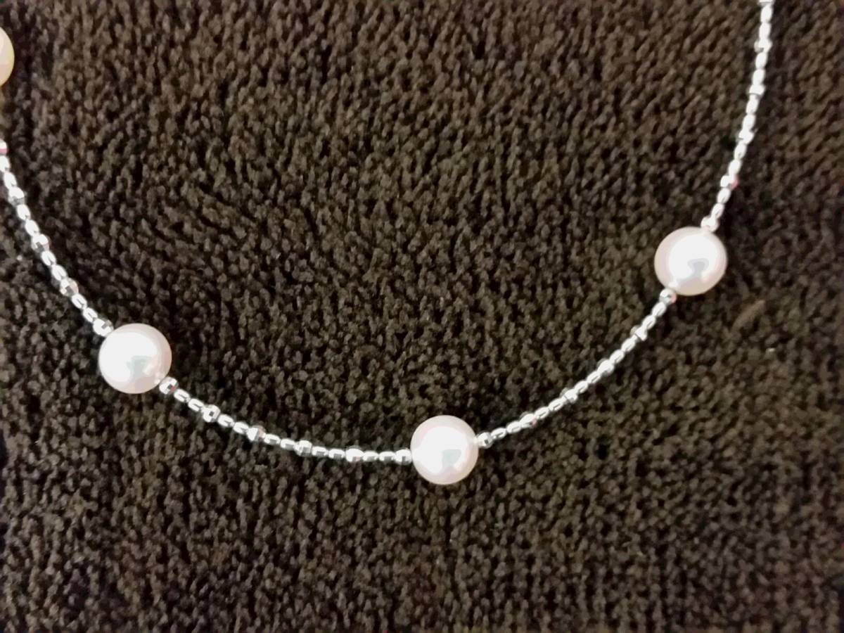 ◆　（未使用品）Ｋ18ＷＧ　アコヤステーションネックレス　◆