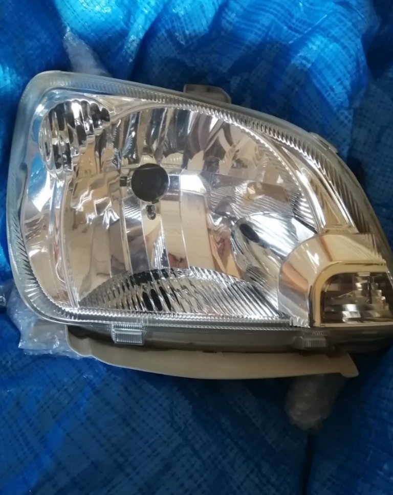 ミラ　ヘッドライト　L250　運転席側