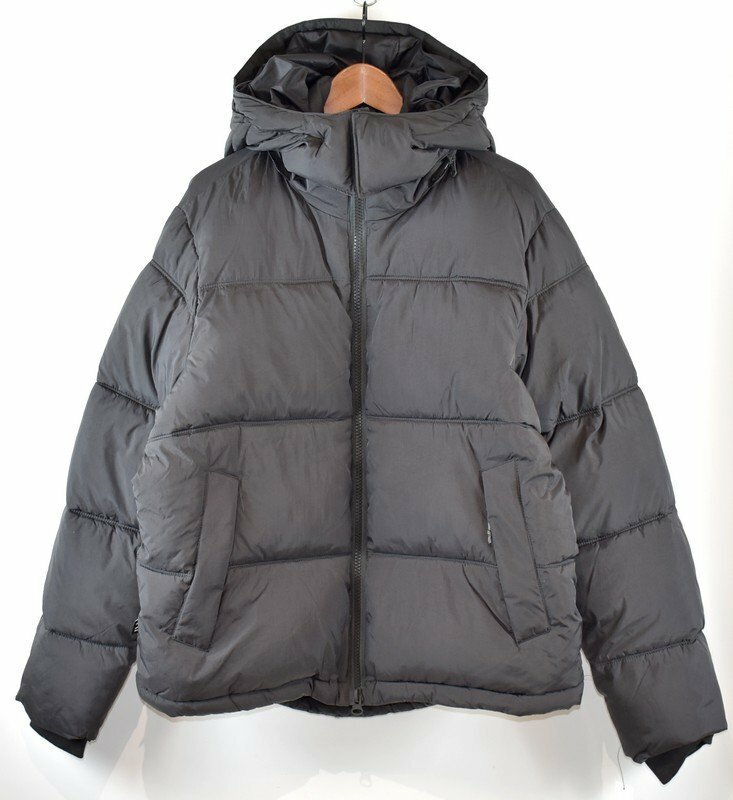 THE VERY WARM/ザベリーウォーム　パファージャケット　中綿ジャケット　サイズ：L　カラー：ブラック