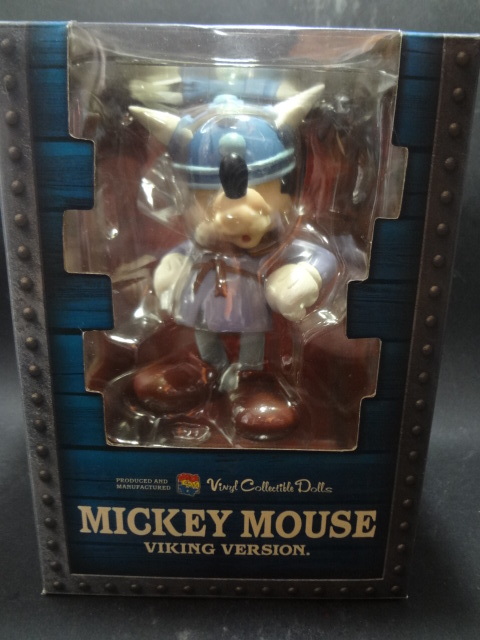 ミッキーマウス（バイキングVer,）　Vinyl Collectible Dolls　MEDI COM TOY