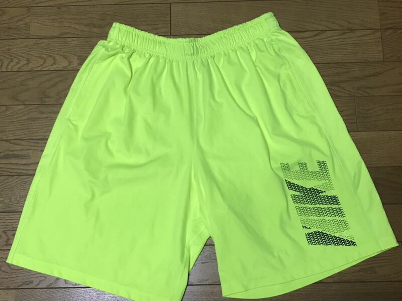 NIKE DRI-FIT CHAINMAILLE FLY ATHLETIC RUNNING SHORTS size-L(平置き40股下26) 中古(美品) 送料無料 NCNR