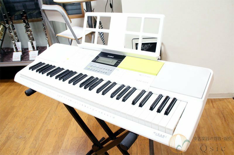 [良品] CASIO LK-511 キーボード/ピアノの練習に最適な一台！光る鍵盤で楽しく演奏！ 2018年製 [PJ098]