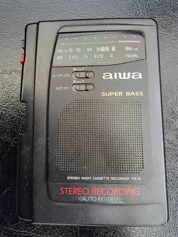 aiwa アイワ TR-5 FM/AMラジオ付き カセットテープレコーダー ステレオ オートリバース 