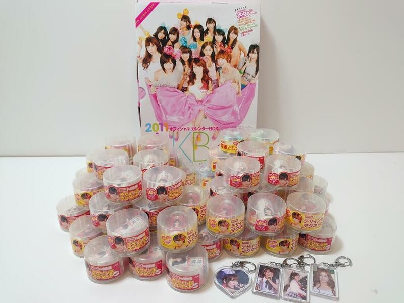 A100 AKB48 オフィシャルカレンダーBOX 2011 PRESENT 神様からの贈り物 ワンダ デザインマグネット 大量セット まとめ 神7