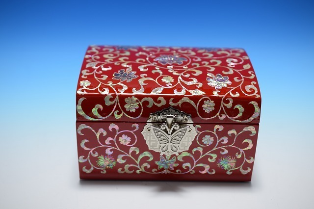 ◆■◆韓国　伝統工芸■最高級螺鈿宝石箱■唐草・漆・朱■豪華！◆ ■◆