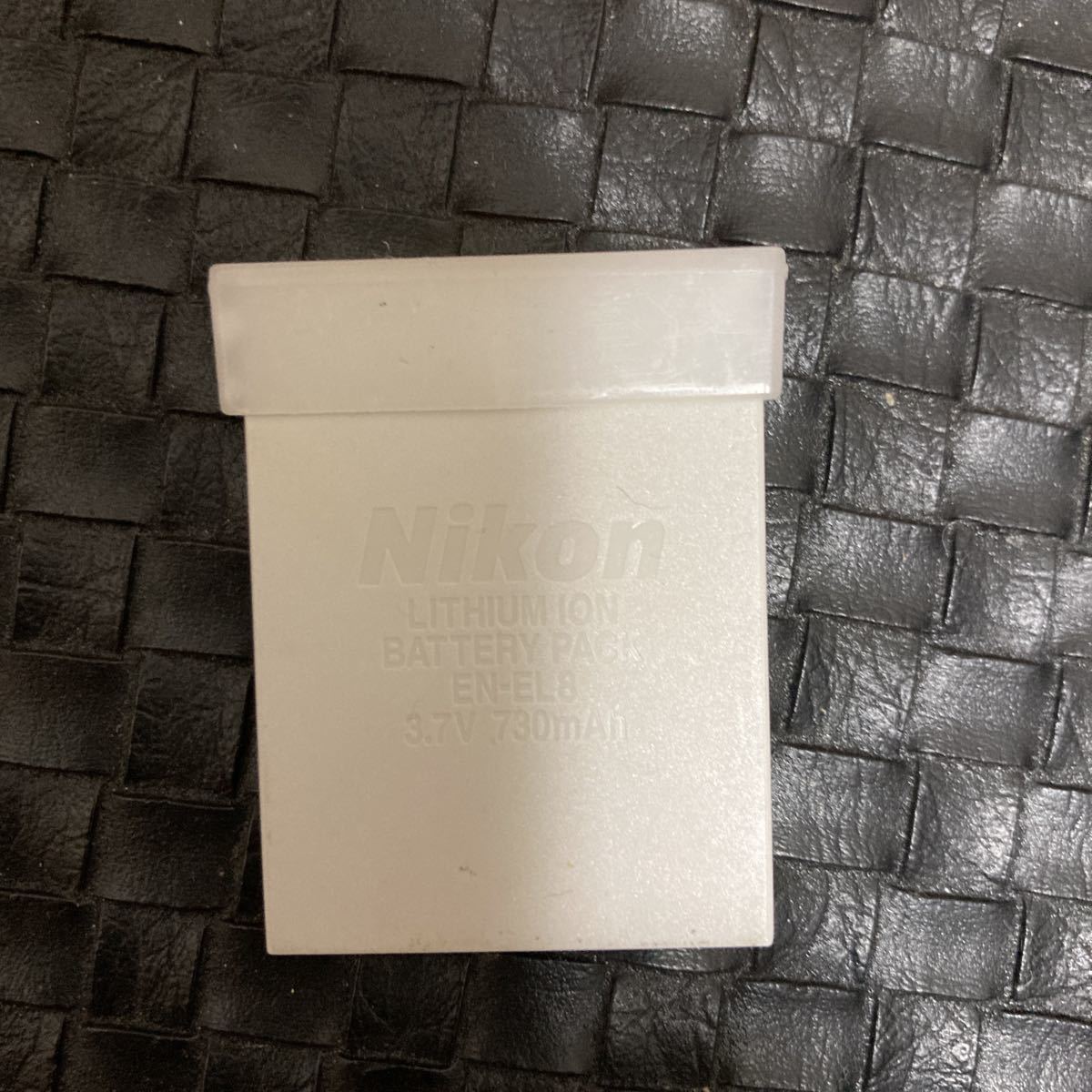 【純正品・送料無料】Nikon ニコン バッテリーパック　EN-EL8