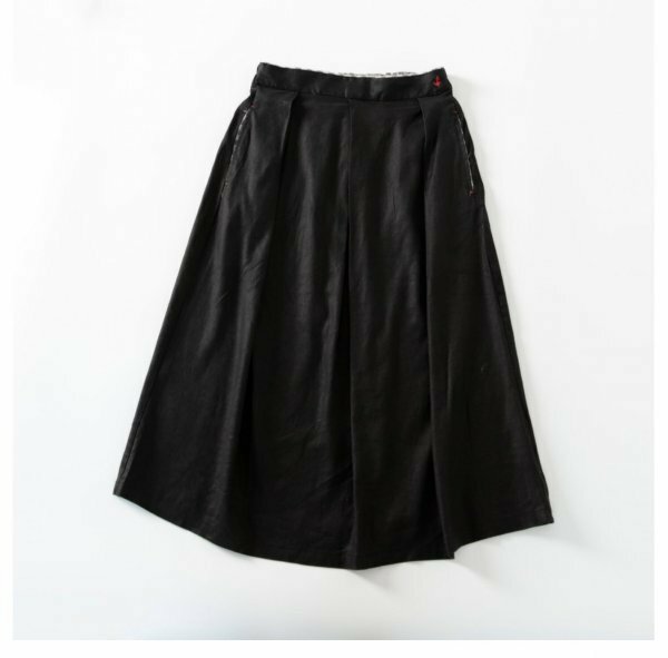 yhスカート ブラック 黒色　麻綿混　フリーサイズ　ゆったりとした　スカート　上品　オシャレ　大人可愛