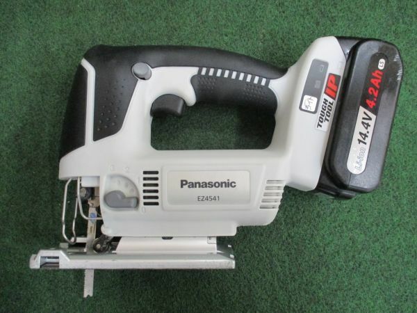 中古 Panasonic パナソニック 14.4V 充電ジグソー EZ4541LS2S