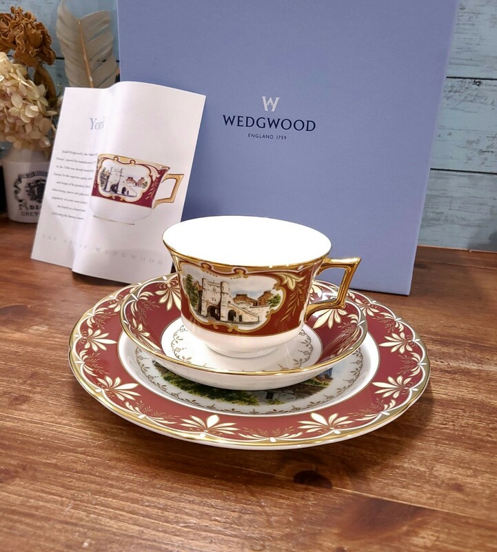 未使用☆WEDGWOOD ウェッジウッド GENIUS COLLECTION YORK トリオ カップ＆ソーサー プレート 限定1000セット 希少 ジーニアスシリーズ 