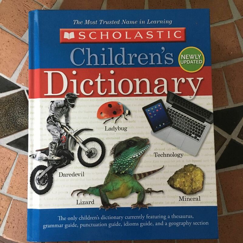子供用英英辞典 SCHOLASTIC Children’s Dictionary