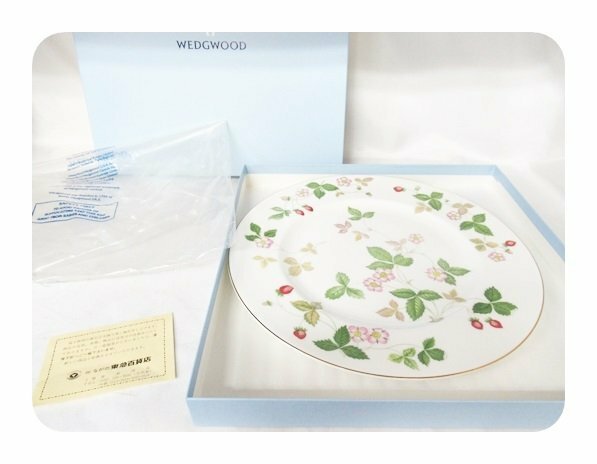 [fns]美品 WEDGWOOD ウェッジウッド WILD STRAWBERRY ワイルド ストロベリー プレート