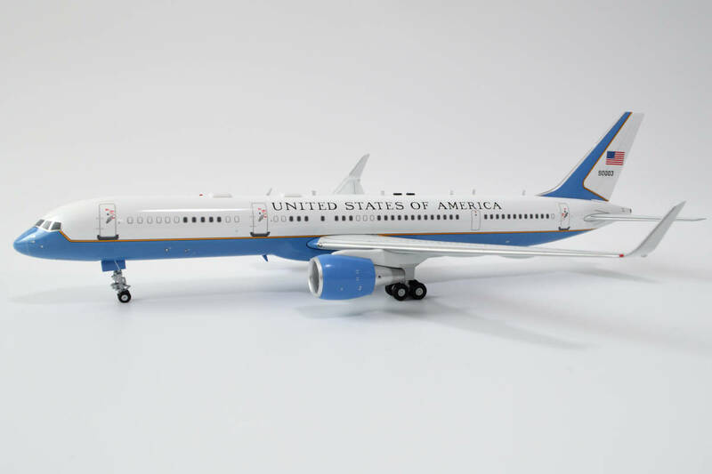 アメリカ空軍/USAF C-32A B757-200 1/200