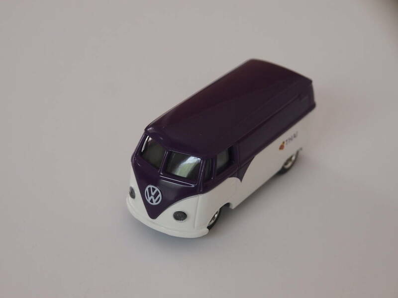 Dreams Inc. VOLKSWAGEN TYPE-Ⅱ FIGURE 1950-1967 FOR COLLECTERS 1952 PANELVAN Barndoor (11)