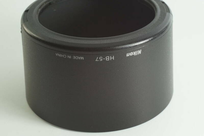 RBGF04『送料無料 とてもキレイ』 NIKON HB-57 AF-S DX NIKKOR 55-300mm F4.5-5.6G ED VR ニコン レンズフード 