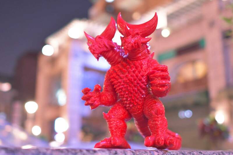 双頭怪獣 ゴサウラ ( 赤成型 ) RED GOSAURA KAIJU PLANET X ASIA