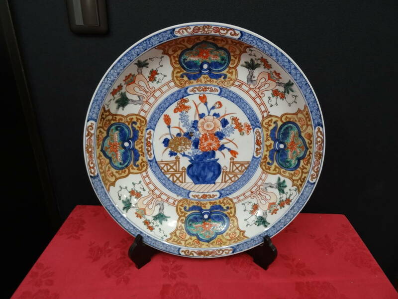  希少　太明成化年製 大皿 花 華 サイズ約直径約37cm高さ6cm 時代物 骨董 飾皿 色絵　ekt1-76