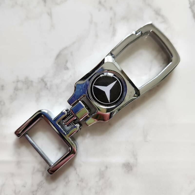 Mercedes-Benz カラビナ付き　メタルキーホルダー BK