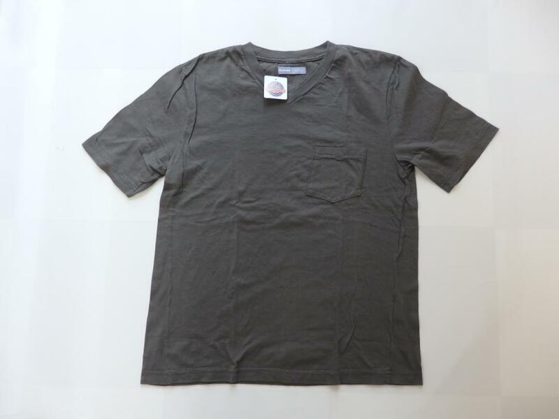 新品の Goodwear (グッドウェア) Vネック ポケットTシャツ ¥5,830税込GDW37 Cグレー(CHC) M
