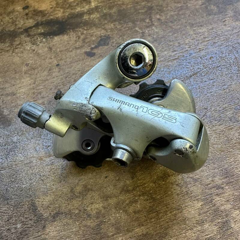 SHIMANO / 105 8SIS RD-1056 USED