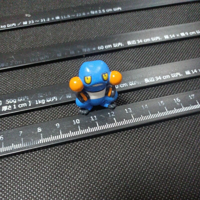 ポケモン　ドクロッグ　フィギュア　ポケモングッズ　ポケットモンスター　普通郵便可 送料格安 同梱可