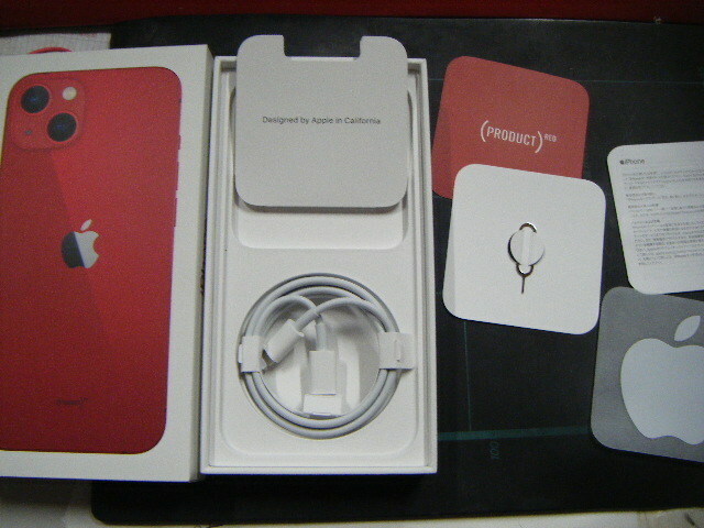 Apple iPhone 13 箱 付属品　赤　本体なし