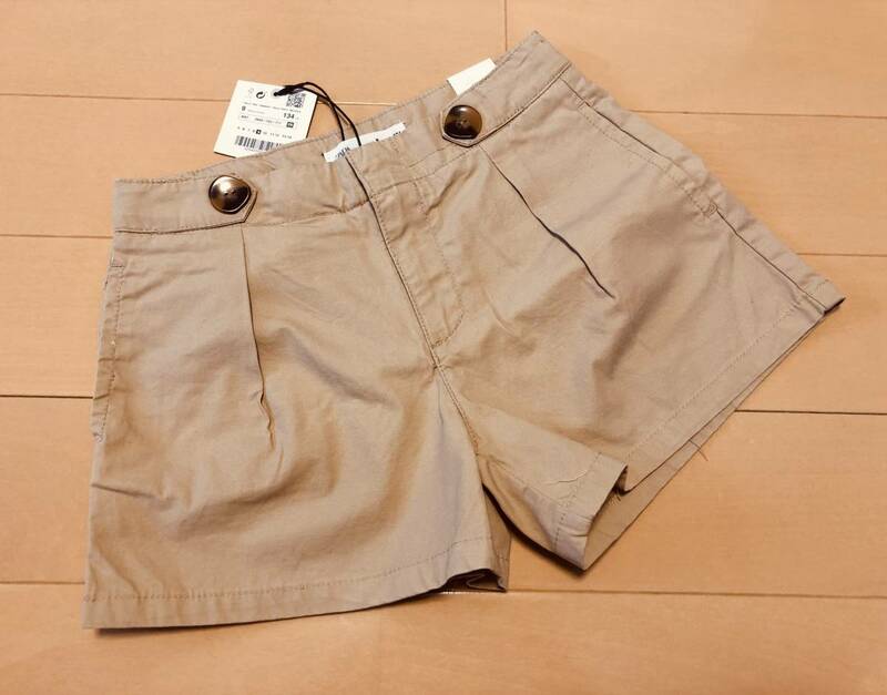 ●○ 新品 ZARA KIDS ザラ キッズ ショートパンツ 短パン SIZE9 134 ベージュ アジャスター付き ○●