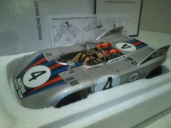 オートアート 1/18　ポルシェ 908/3　ニュルブルクリンク ６時間耐久　優勝 1971年