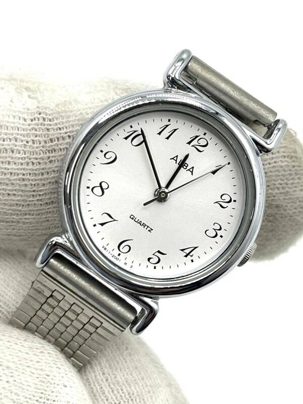 【電池切れ】SEIKO セイコー　V811-0541 クォーツ腕時計　ALBA　アルバ　シルバー文字盤　レディース ケース2.2