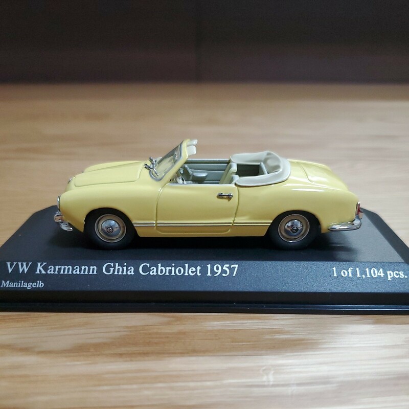 1/43 ミニチャンプス ミニカー/Volkswagen Karmann Ghia Cabriolet 1957 Manilgelb/フォルクスワーゲン カルマンギア カブリオレ イエロー