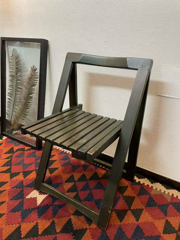シャビーでかわいいグリーンのヴィンテージ フォールディングチェア♪木製 折り畳み椅子 グリーン