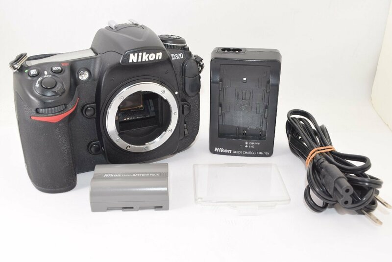 ★美品★ Nikon ニコン D300 ボディ デジタル一眼レフカメラ 2304722