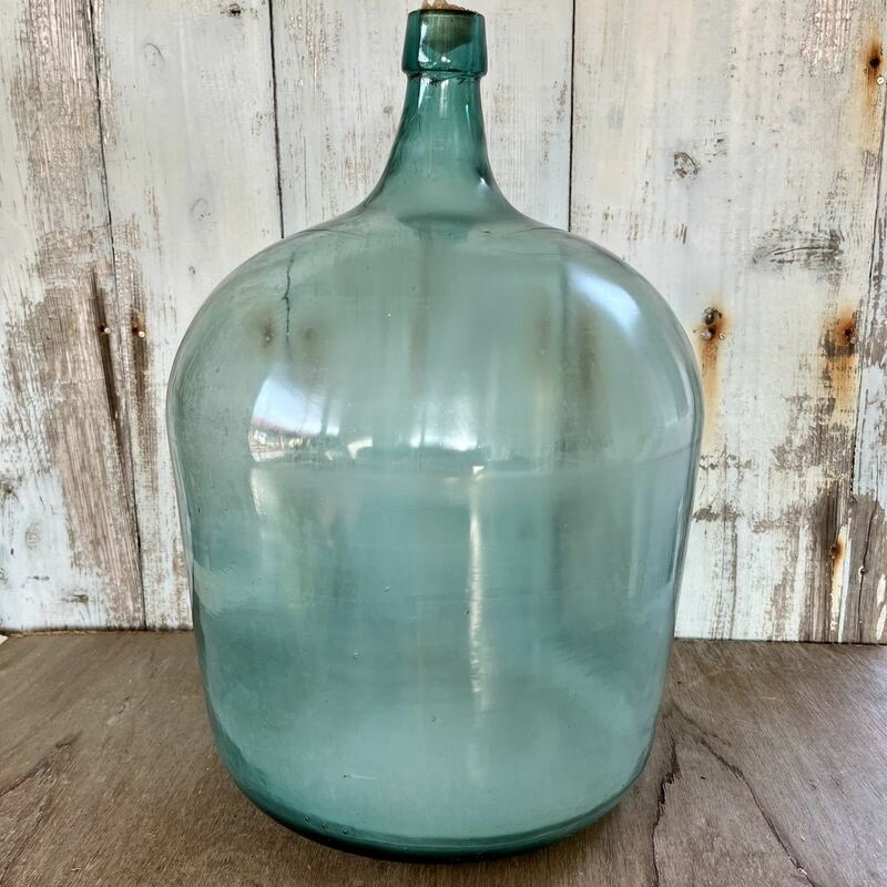 アンティーク ガラス瓶　水色　大瓶　レトロ