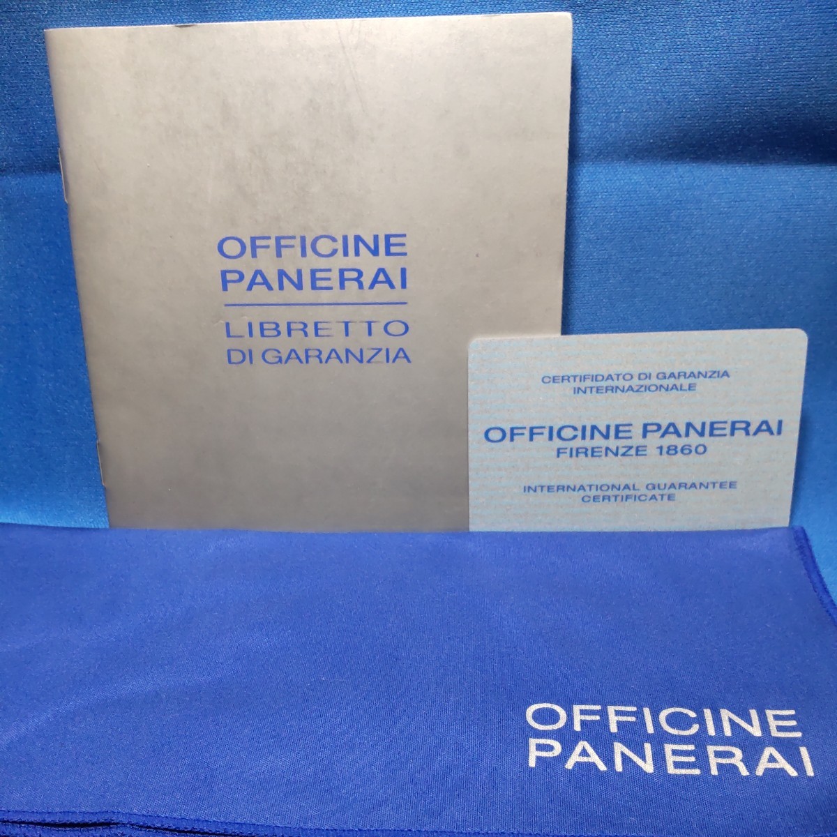 OFFICINE PANERAI 国際 保証書 純正品 専用 ギャランティ カード 希少品 オフィチーネ パネライ 冊子 正規品 付属品 NAME Ref. 未記入 07