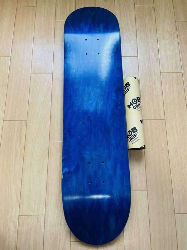 MOB　モブグリップ付き　スケートボード　スケボー　ブランクデッキ　7.75*31インチ　送料込み　青色