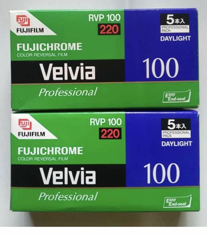 FUJIFILM Velvia 100 リバーサル フイルム220サイズ1箱5本入り2箱