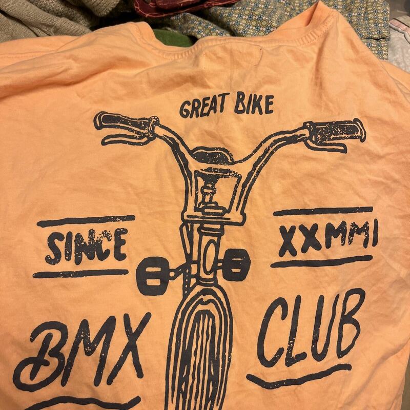 BMX・クラブ・ヴィンテージ　オールド　仕様Tシャツ　試着程度　ミディアム　送料無料　お値打ち品　インタレスティング　安価　