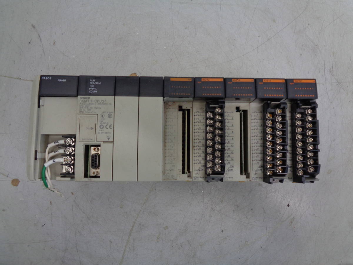 MK7964 OMRON CQM1-ID (X4) / CQM1H-CPU21 / PA203