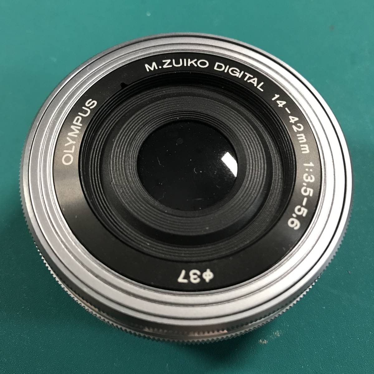 ★ OLYMPUS M.ZUIKO DIGITAL 14-42㎜ 店頭展示 模型 モックアップ 非可動品 R01067