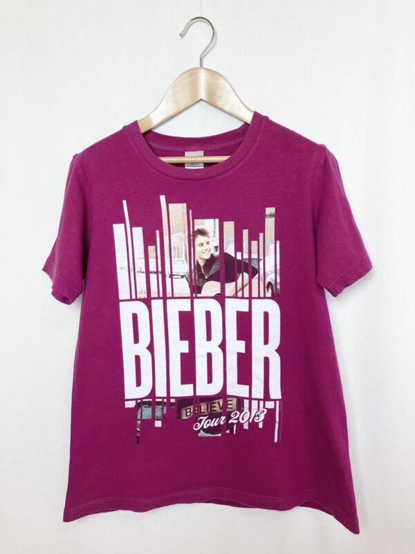 【オフィシャル】JUSTIN BIEBER ジャスティンビーバー 2013ワールドツアー Tシャツ S 赤紫