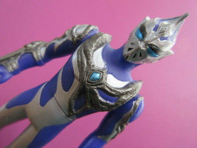 ヒュドラ　食玩ソフビ／サイズ約11cm／プレイヒーロー／ウルトラマンティガ／怪獣・宇宙人／商品説明欄全部必読！入札条件＆取引条件厳守！