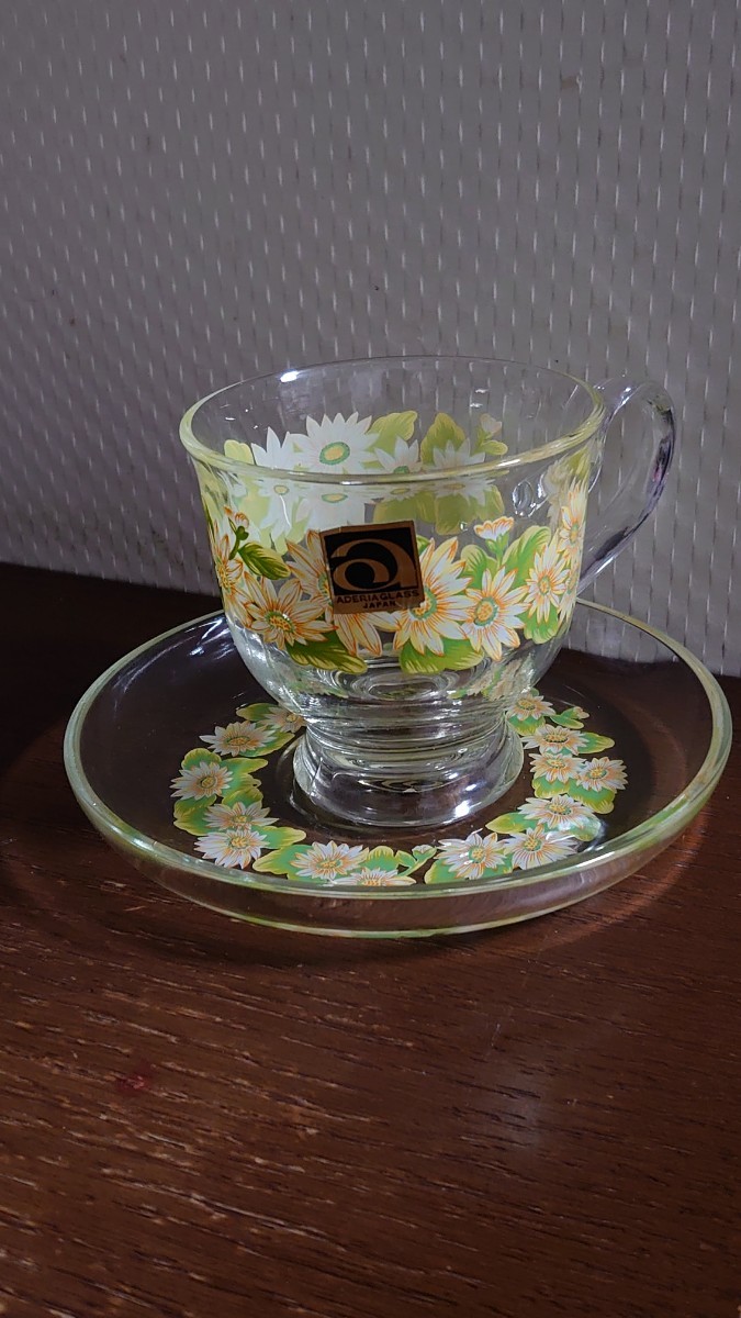 昭和レトロ 　アデリア 　お花プリント　カップ&ソーサー　１客　　未使用