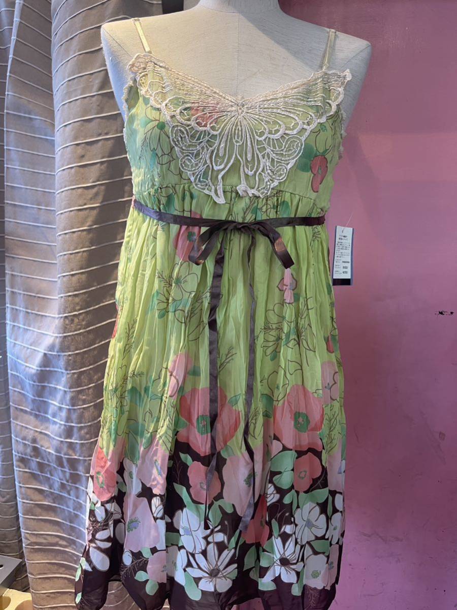 新品　アウトレット品　花柄キャミソールミニワンピース　
