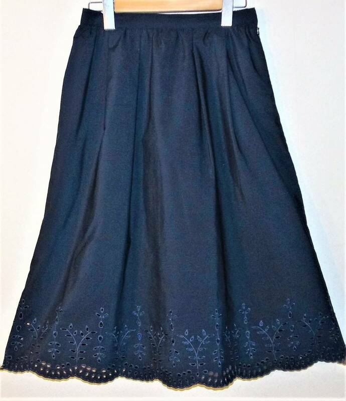 （レディース・合い物・スカート）NATURAL BEAUTY BASIC 裾スカラップレース ギャザースカート Ｍ 濃紺 ポリエステル100% 美品