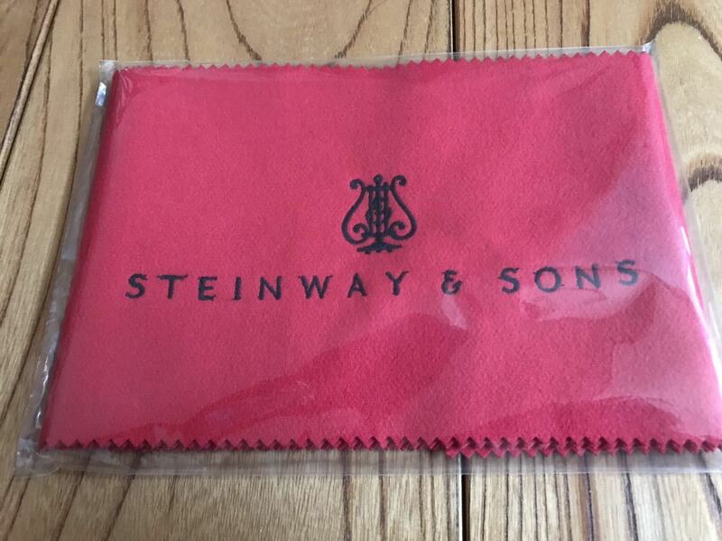 最高級　刺繍バージョン　NYスタインウェイ キーカバー　steinway 赤2